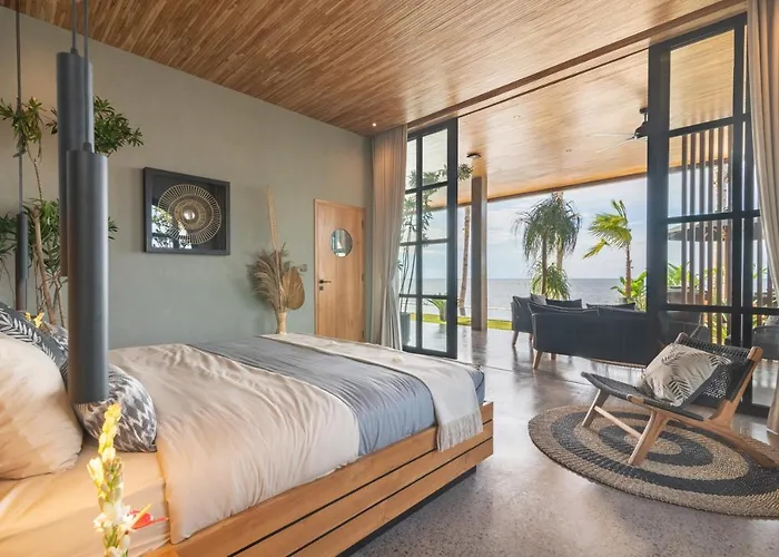 فيلة Sea View Estate بوليلينغْ
