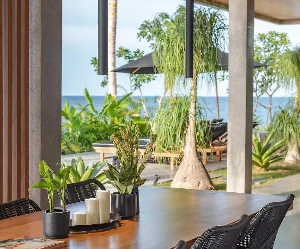 Sea View Estate *